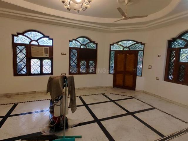 3 BHK Villa in Sainik Farm for rent New Delhi. The reference number is 19447758