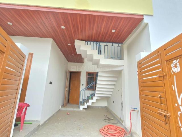 3 BHK Villa in Sarai Shekh for resale Lucknow. The reference number is 20704585