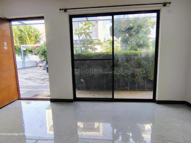 3 BHK Villa in Sarjapur for rent Bengaluru. The reference number is 21296988