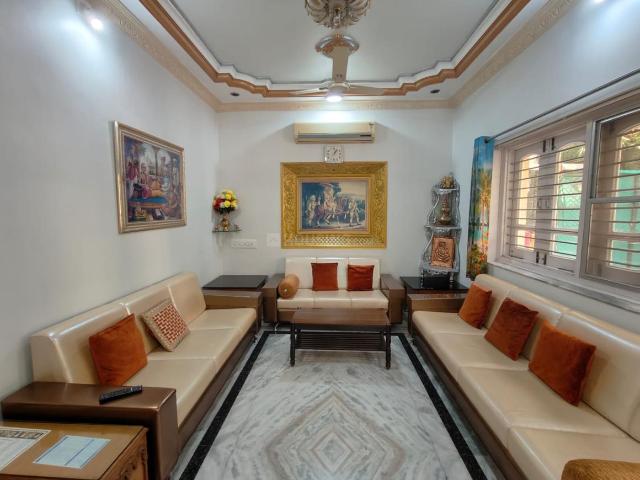3 BHK Villa in Satellite for resale Ahmedabad. The reference number is 20544674