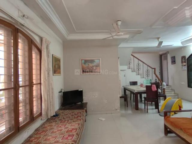 3 BHK Villa in Satellite for resale Ahmedabad. The reference number is 20190492