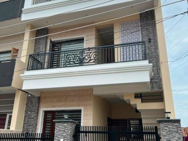 3 BHK Villa in Sector 115 for resale Mohali. The reference number is 21139889