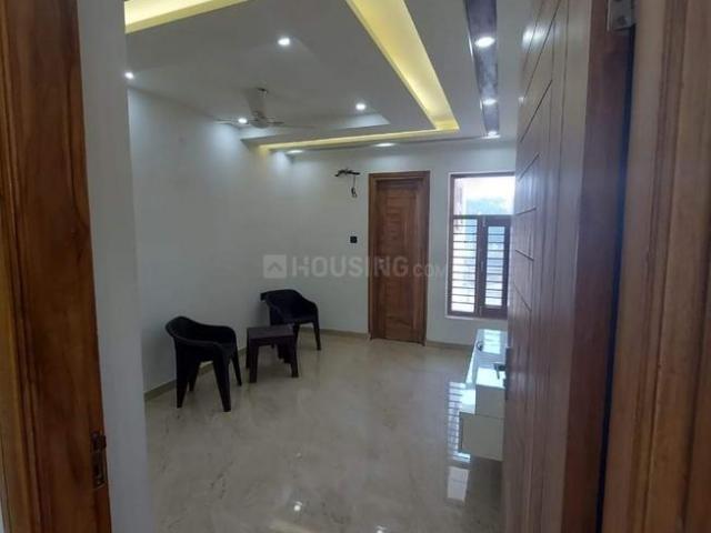 3 BHK Villa in Sector 15 for rent Faridabad. The reference number is 21050745