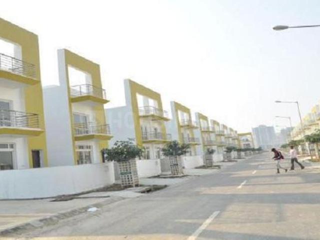 3 BHK Villa in Sector 88 for resale Faridabad. The reference number is 21070471