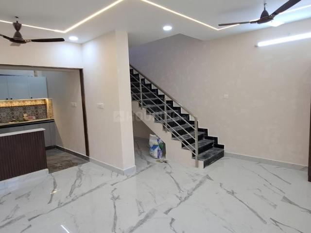 3 BHK Villa in Selaiyur for resale Chennai. The reference number is 20466625