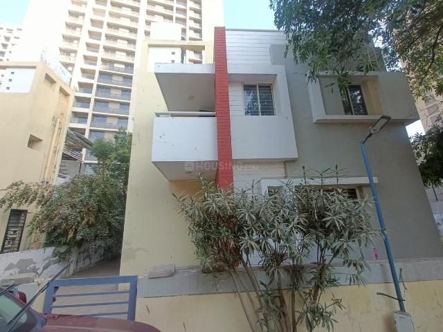 3 BHK Villa in Shela for rent Ahmedabad. The reference number is 20452814