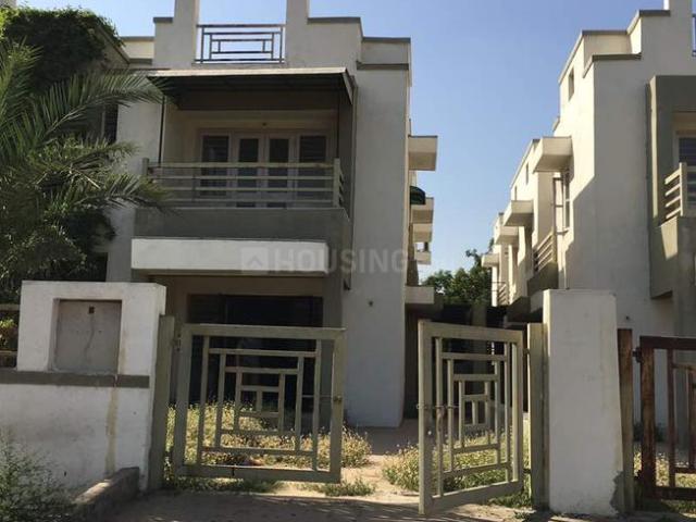 3 BHK Villa in Shilaj for resale Ahmedabad. The reference number is 19541512