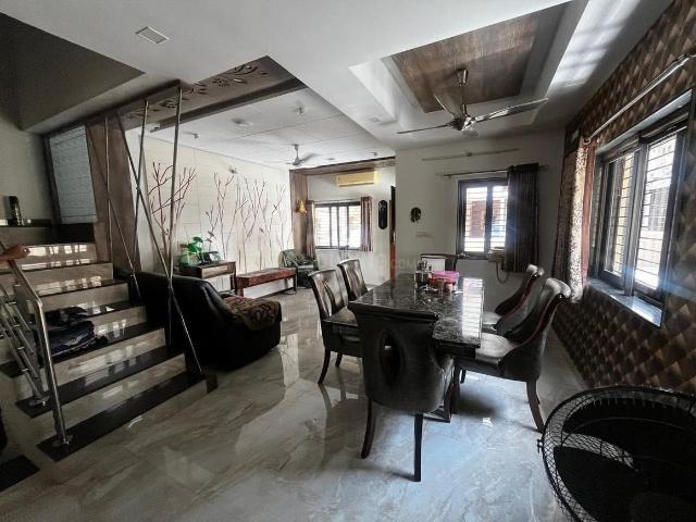3 BHK Villa in Sola for resale Ahmedabad. The reference number is 20819353