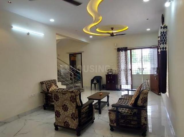 3 BHK Villa in Suraram for rent Hyderabad. The reference number is 21021883