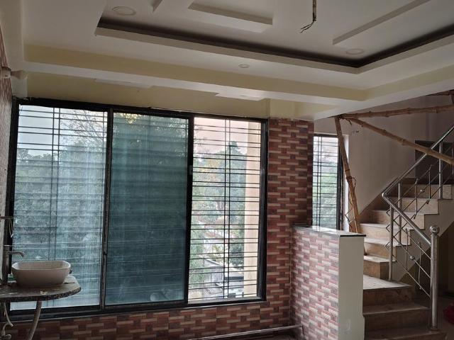 3 BHK Apartment in Kalakusuma for rent Dhanbad. The reference number is 20137033