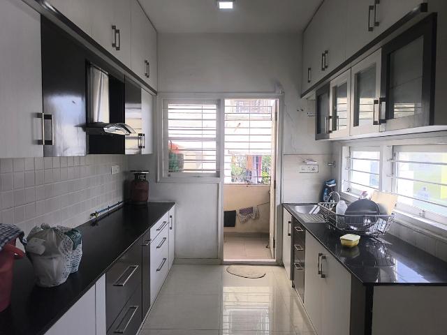 3 BHK Apartment in Cox Town for rent Bengaluru. The reference number is 18331013