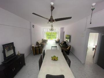 3 BHK Apartment in Churchgate for rent Mumbai. The reference number is 19783538