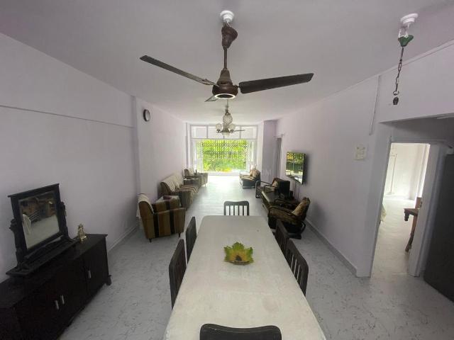 3 BHK Apartment in Churchgate for rent Mumbai. The reference number is 19783538