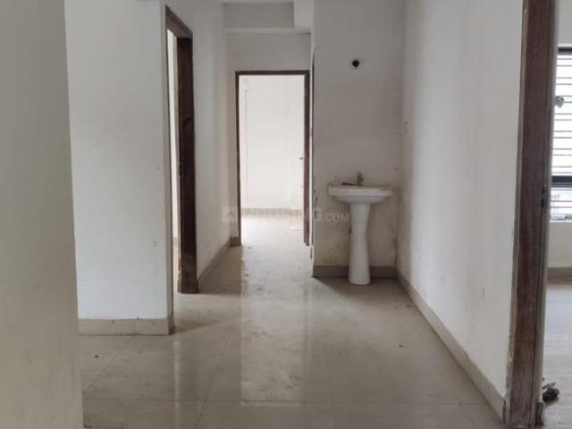 3 BHK Apartment in Champasari for rent Siliguri. The reference number is 19930475