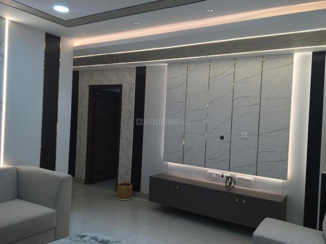 3 BHK Apartment in Chandanagar for resale Hyderabad. The reference number is 19711097