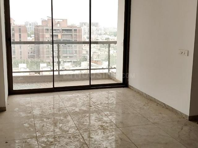 3 BHK Apartment in Chandkheda for rent Ahmedabad. The reference number is 14499139