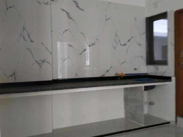 3 BHK Apartment in Chandkheda for resale Ahmedabad. The reference number is 15464436