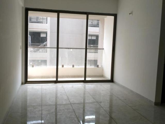3 BHK Apartment in Chandkheda for resale Ahmedabad. The reference number is 18170340