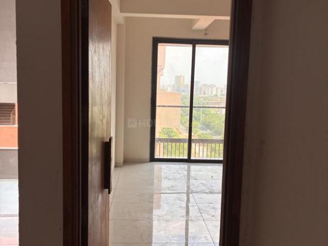 3 BHK Apartment in Chandkheda for resale Ahmedabad. The reference number is 21148947