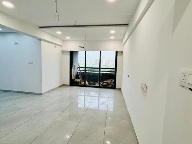 3 BHK Apartment in Chandkheda for resale Ahmedabad. The reference number is 21161459