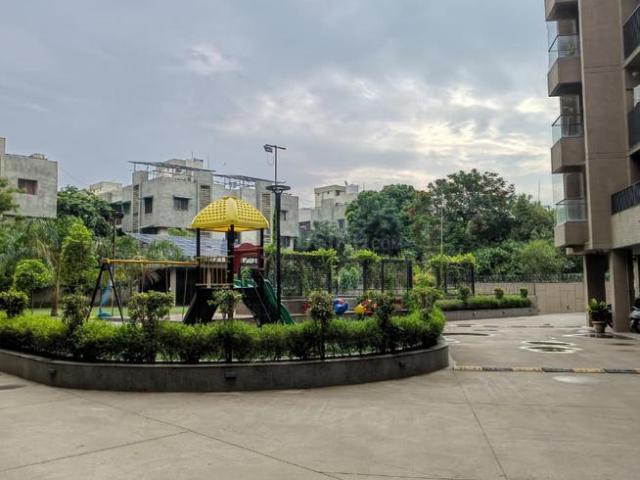 3 BHK Apartment in Chandkheda for resale Ahmedabad. The reference number is 21134078