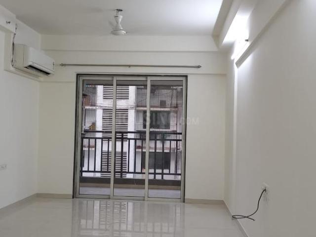 3 BHK Apartment in Chembur for rent Mumbai. The reference number is 15409678
