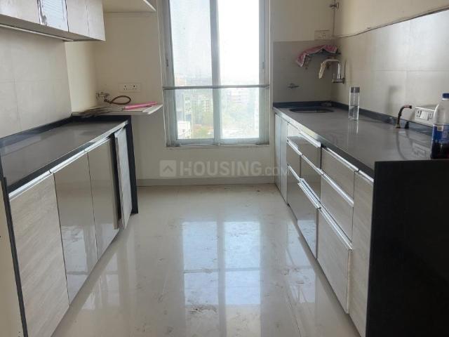 3 BHK Apartment in Chembur for rent Mumbai. The reference number is 17018003