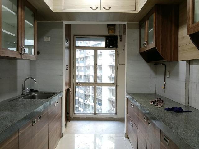 3 BHK Apartment in Chembur for rent Mumbai. The reference number is 17043808