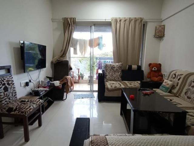 3 BHK Apartment in Chembur for rent Mumbai. The reference number is 18933843