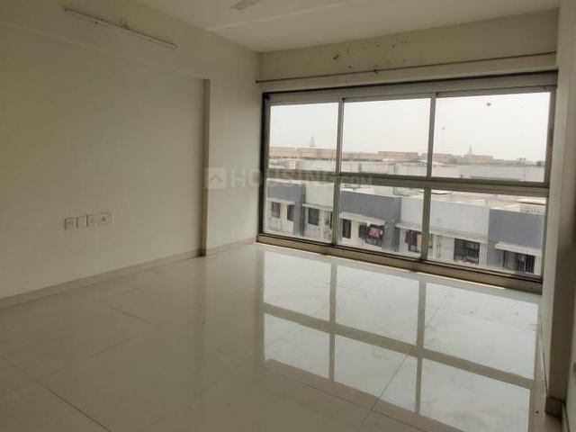 3 BHK Apartment in Chembur for rent Mumbai. The reference number is 8670592