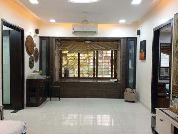 3 BHK Apartment in Chembur for resale Mumbai. The reference number is 19702476