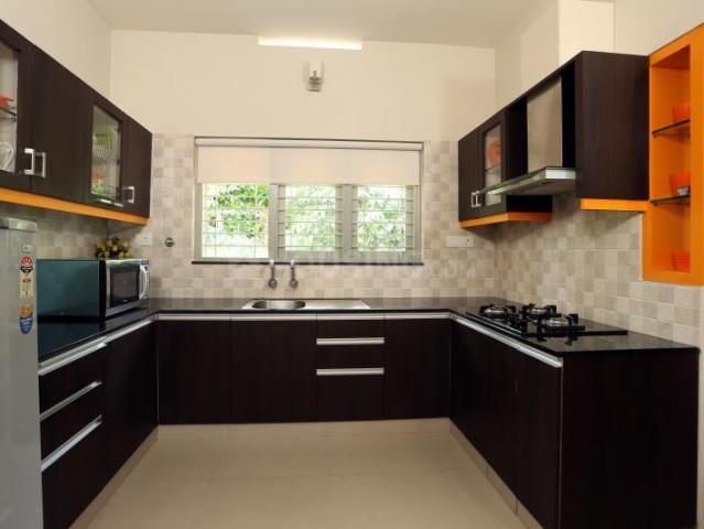 3 BHK Apartment in Chembur for resale Mumbai. The reference number is 20084526