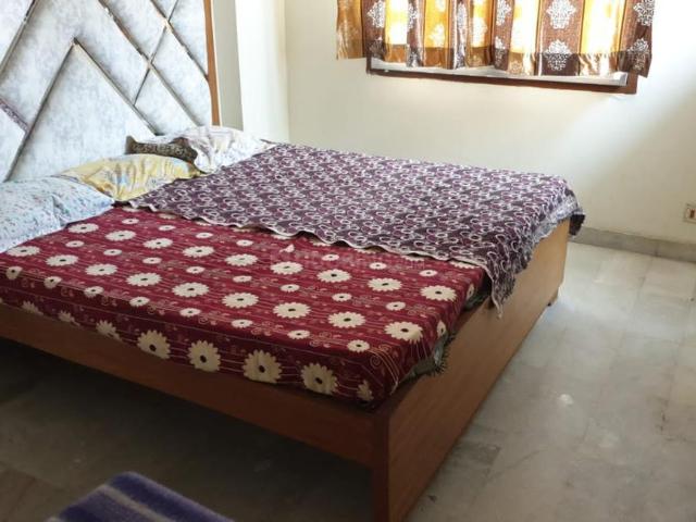 3 BHK Apartment in Chetganj for resale Varanasi. The reference number is 20805645