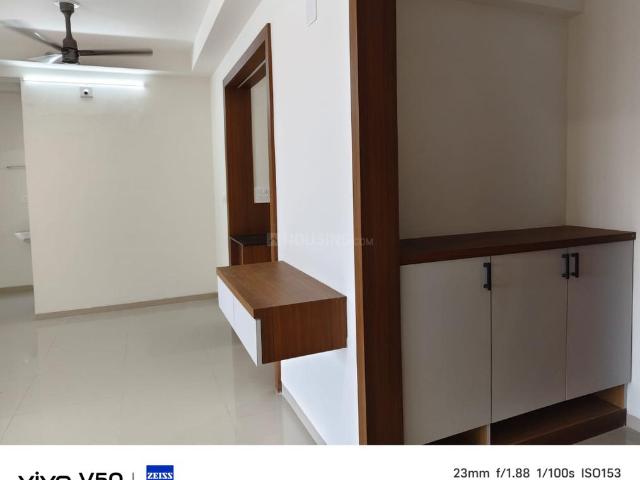 3 BHK Apartment in Chhani Jakat Naka for rent Vadodara. The reference number is 20800406