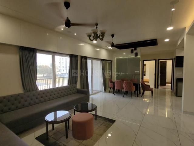 3 BHK Apartment in Chhani Jakat Naka for rent Vadodara. The reference number is 20345650