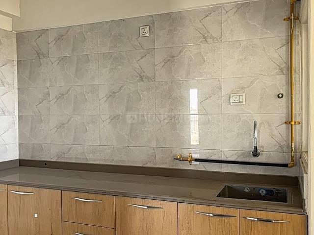 3 BHK Apartment in Chharodi for rent Ahmedabad. The reference number is 18563118