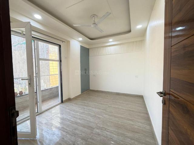 3 BHK Apartment in Rajpur Khurd Village for rent New Delhi. The reference number is 19065311