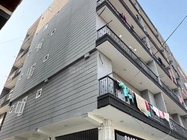 3 BHK Apartment in Chhattarpur for resale New Delhi. The reference number is 20757475