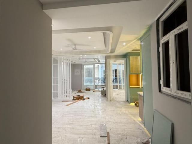 3 BHK Apartment in Chhattarpur for resale New Delhi. The reference number is 21325401