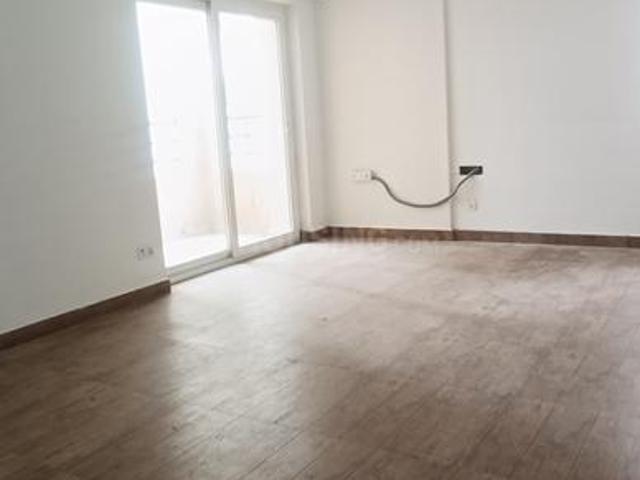3 BHK Apartment in Chi V for rent Greater Noida. The reference number is 19959783