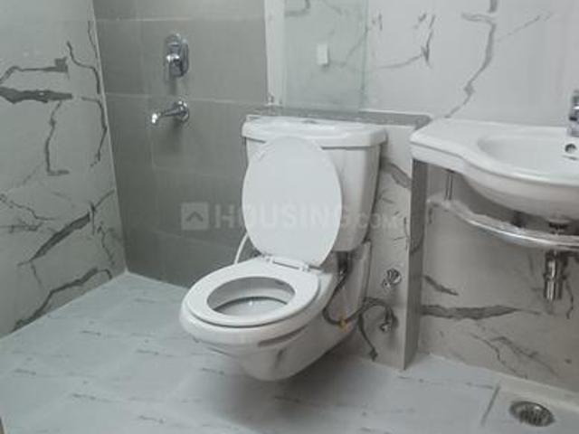 3 BHK Apartment in Chi V for rent Greater Noida. The reference number is 20244952