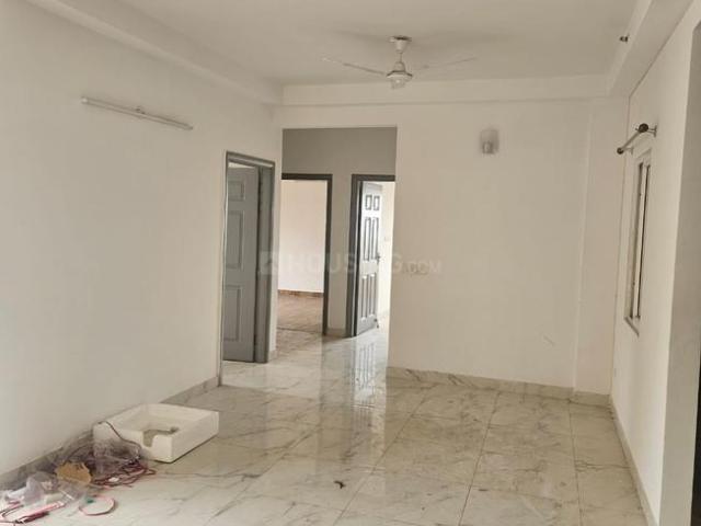 3 BHK Apartment in Chi V for rent Greater Noida. The reference number is 20615130