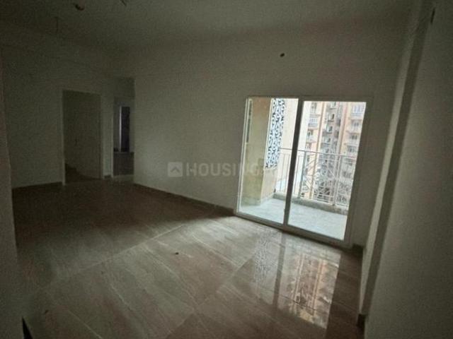 3 BHK Apartment in Chi V for resale Greater Noida. The reference number is 20394256