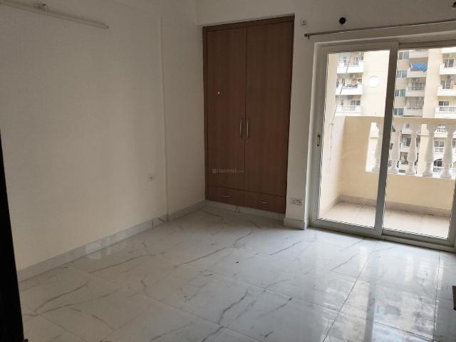 3 BHK Apartment in Chi V for resale Greater Noida. The reference number is 20712812