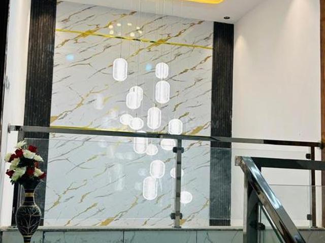3 BHK Apartment in Chi V for resale Greater Noida. The reference number is 20771289