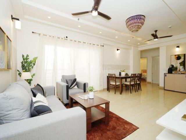 3 BHK Apartment in Chi V for resale Greater Noida. The reference number is 21075689