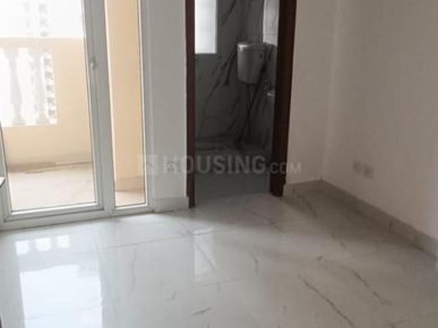 3 BHK Apartment in Chi V for resale Greater Noida. The reference number is 21225654