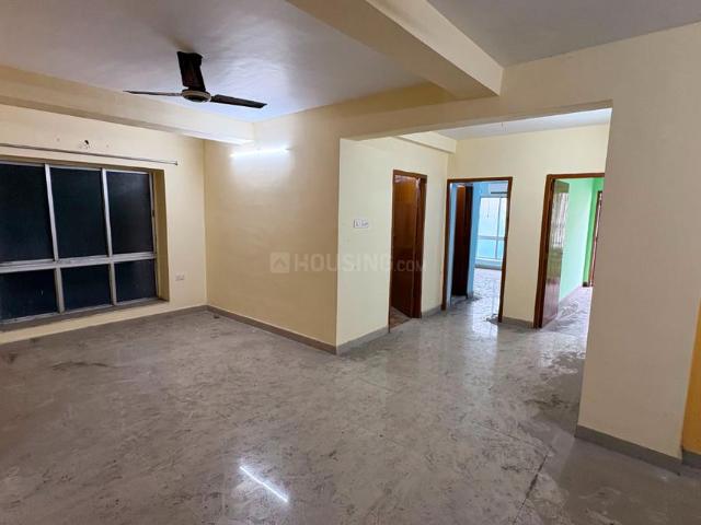 3 BHK Apartment in Chinar Park for rent Kolkata. The reference number is 20779518