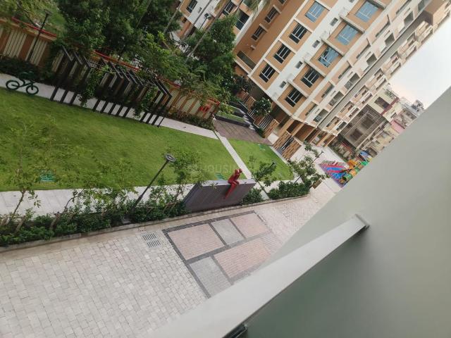 3 BHK Apartment in Chinar Park for rent Kolkata. The reference number is 20810099