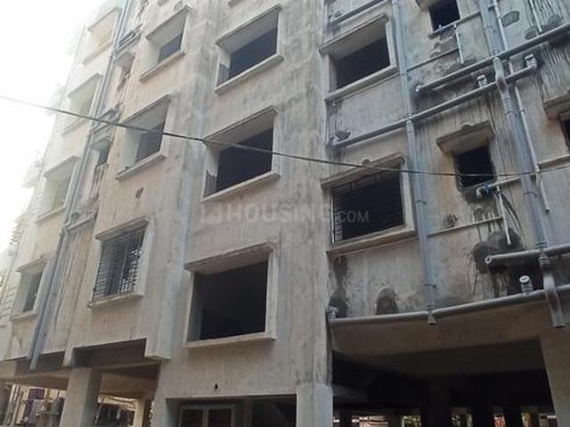 3 BHK Apartment in Chinar Park for resale Kolkata. The reference number is 19507236